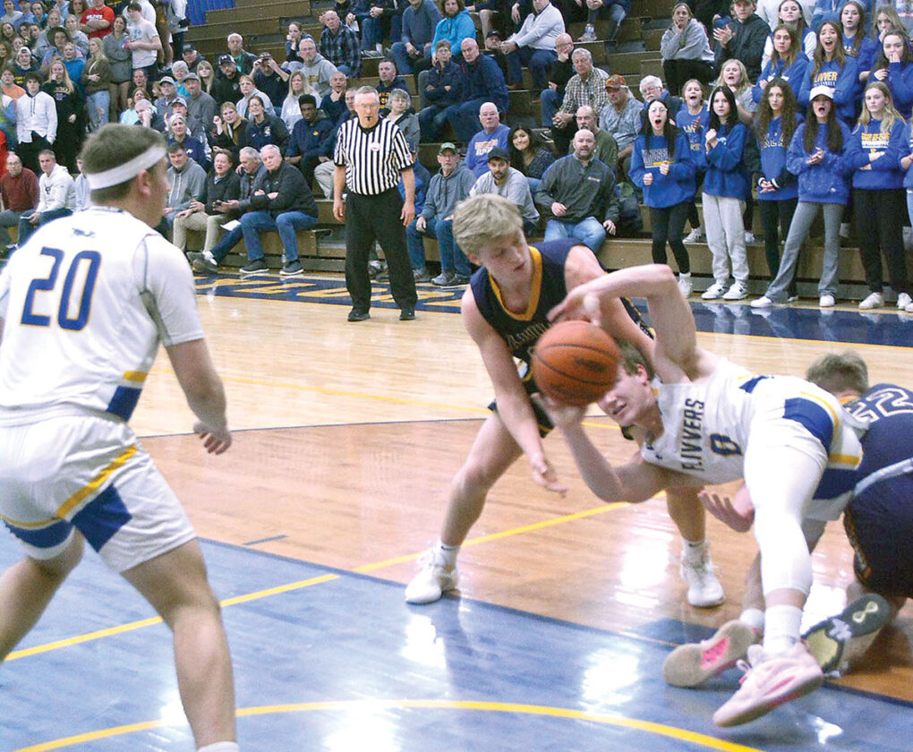 A Flivvers finale Cadillac sails by Kingsford for regional title News, Sports, Jobs The